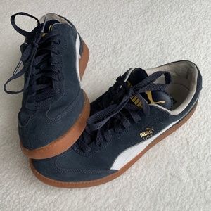 Navy Pumas - Old School Soccer - W8/M6.5